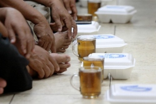 Tetap Sehat dengan Gizi yang Seimbang Selama Puasa Ramadhan