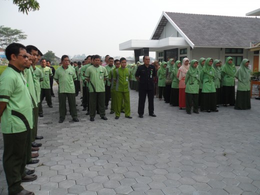Apel Senin, Proses Kredensial Terus Dilakukan Demi Peningkatan Kualitas
