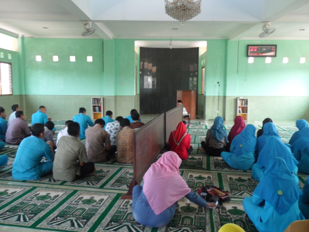 Pengajian Karyawan, Hakikat Penciptaan Manusia Berpasangan
