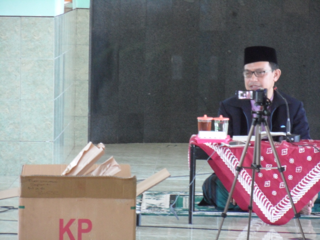 Karyawan Meriahkan Pengajian Jelang Ramadhan