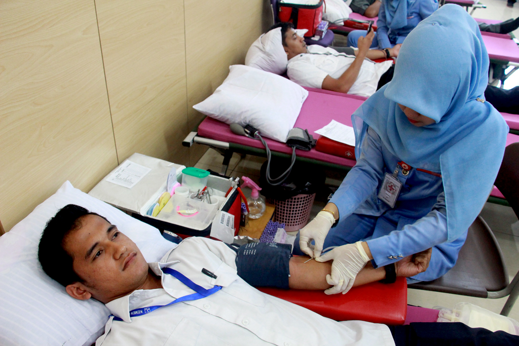 Hari Donor Darah Sedunia, Menilik 4 Manfaat Donor Darah Saat Berpuasa