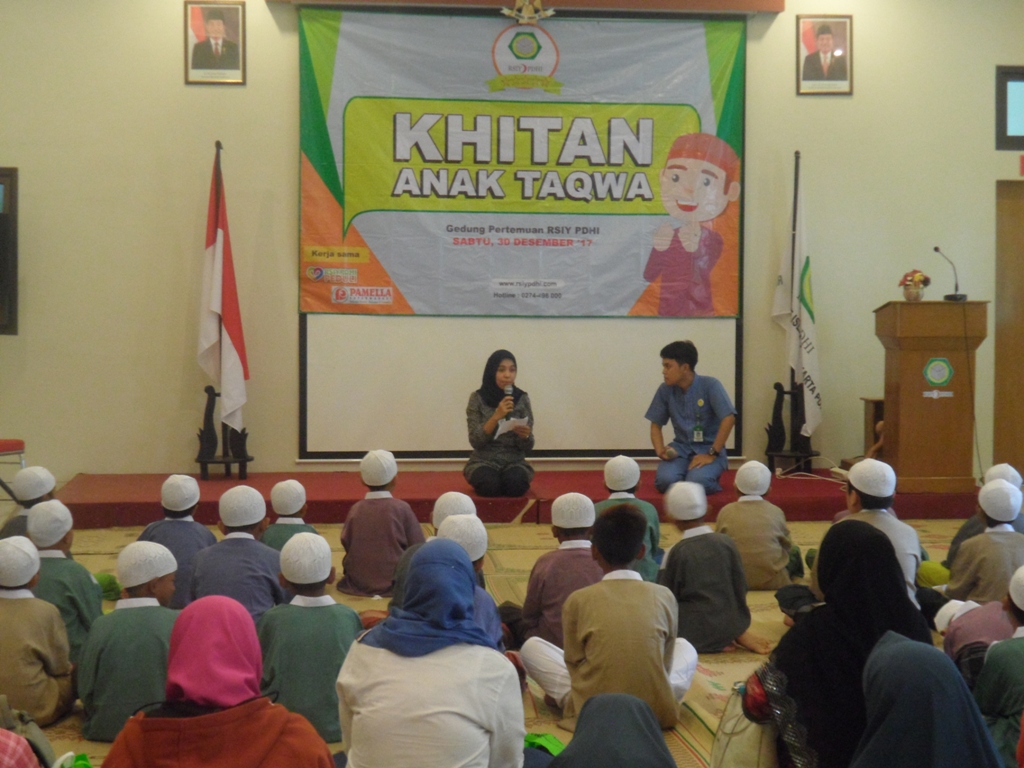 RSIY PDHI Gelar Khitanan Massal Gratis