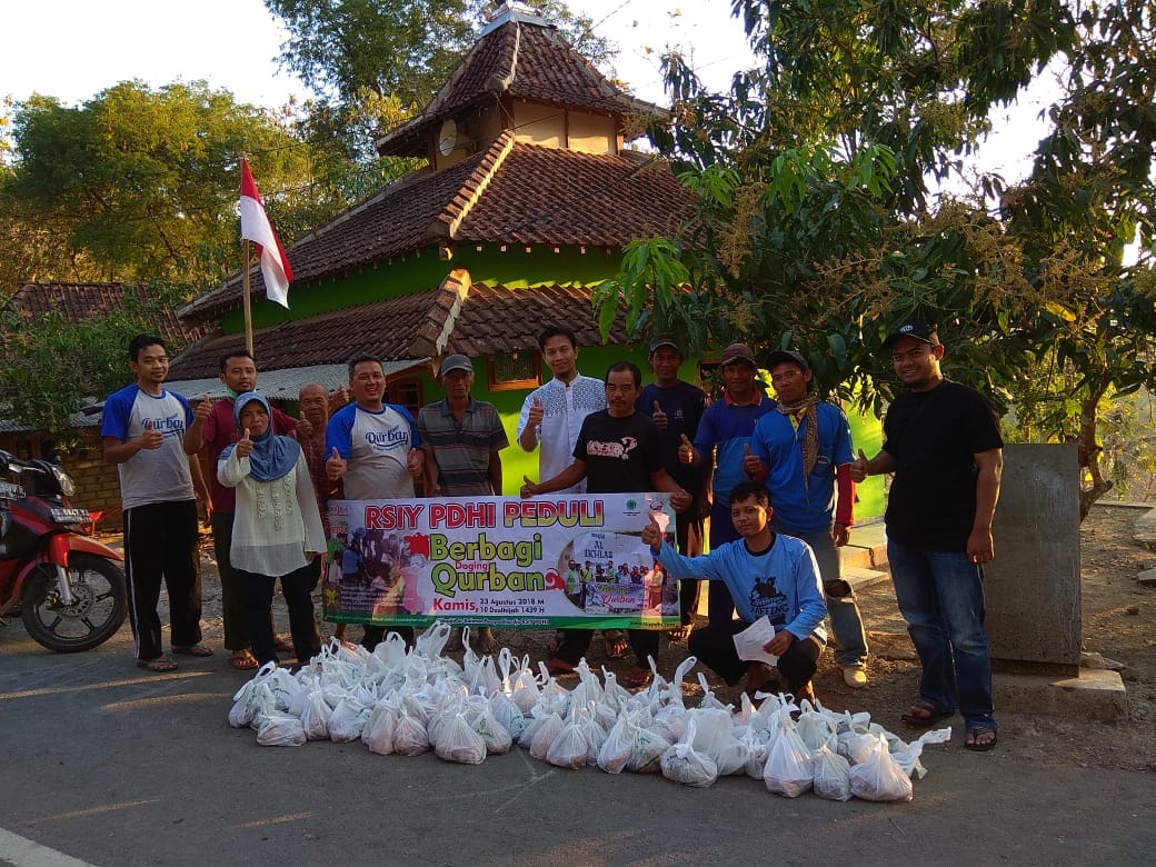 RSIY PDHI Peduli Distribusikan Hewan Kurban Sampai Ke Baron